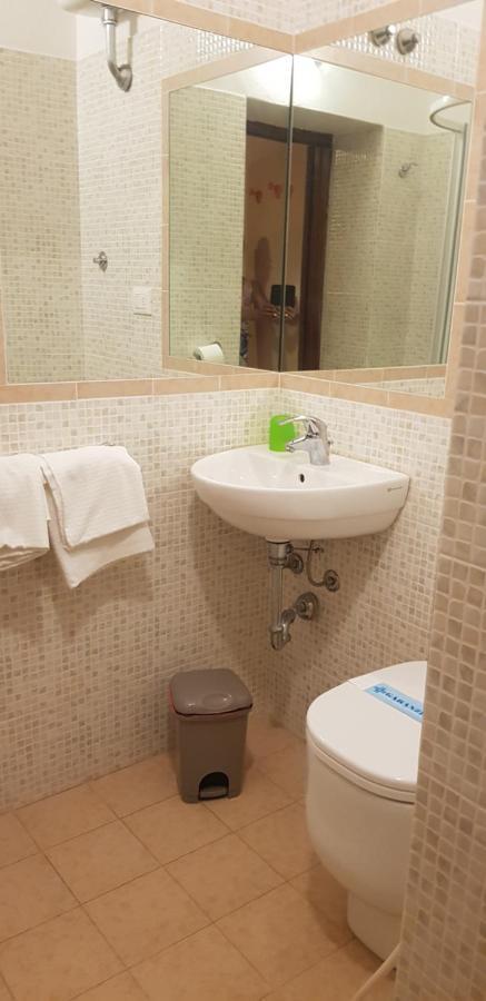 Albergo Pensione Bartoli カスティリョンチェッロ エクステリア 写真